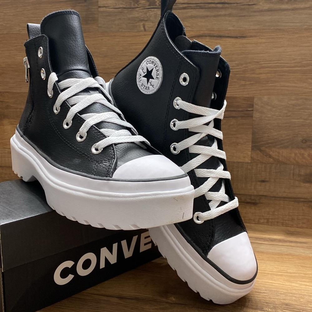 CONVERSE CTAS LUGGED LIFT HI BRAND 🔥 NEW